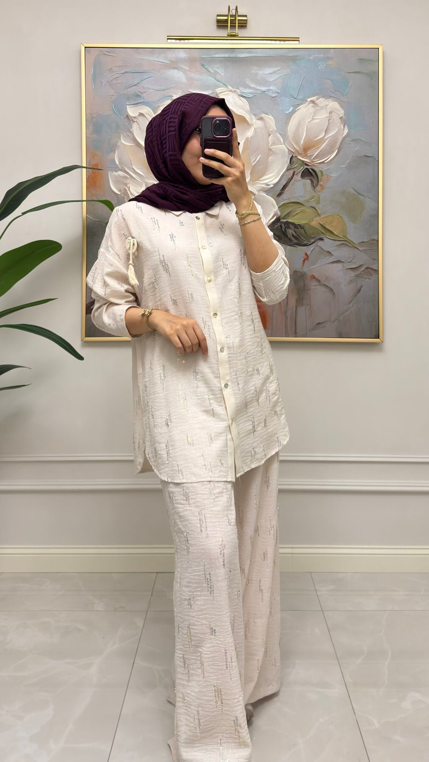Boncuk İşleme Detaylı Tunik & Bol Paça Pantolonlu Takım
